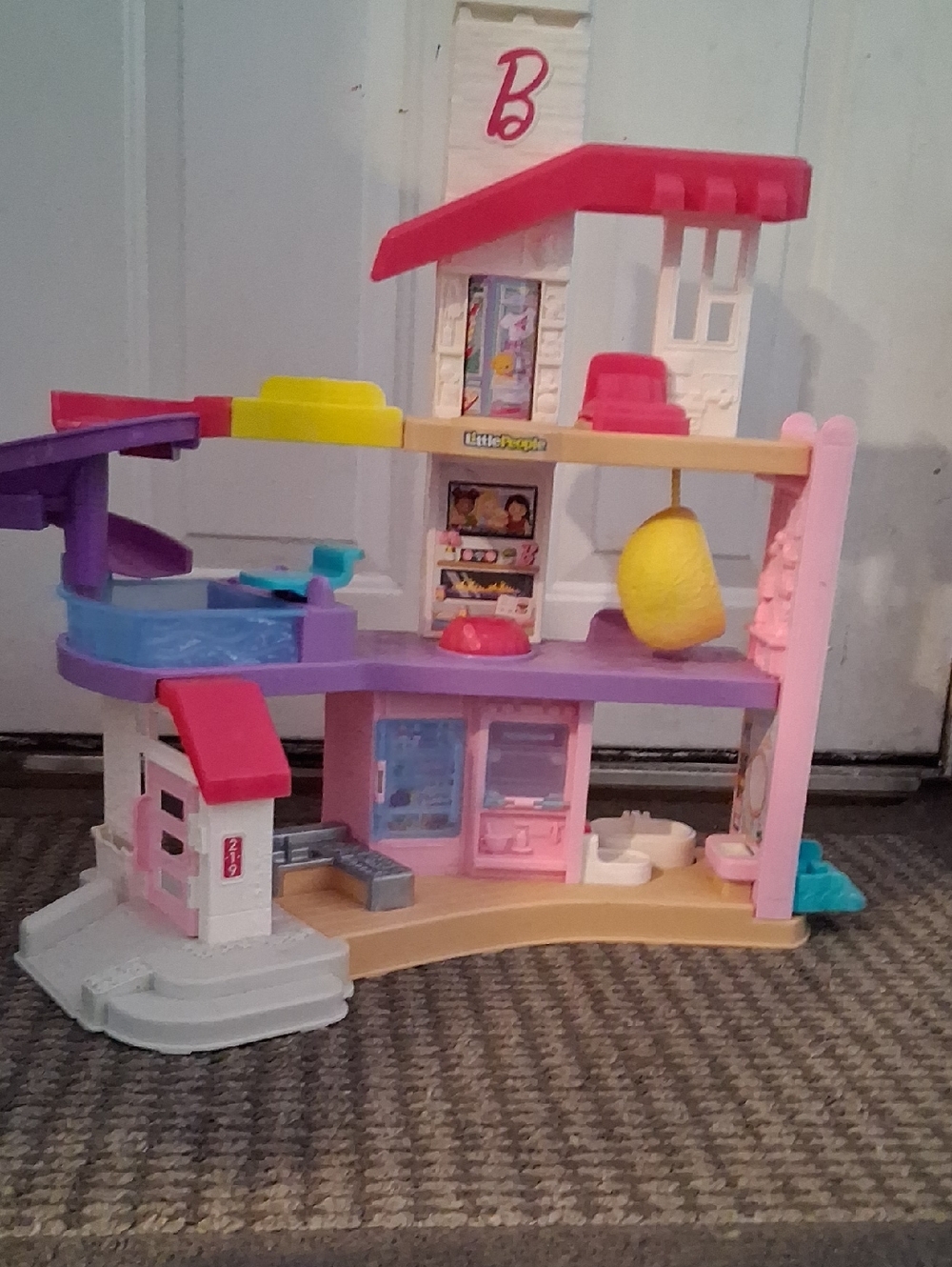 Barbie Pink Purple and Yellow Playset Dollhouse